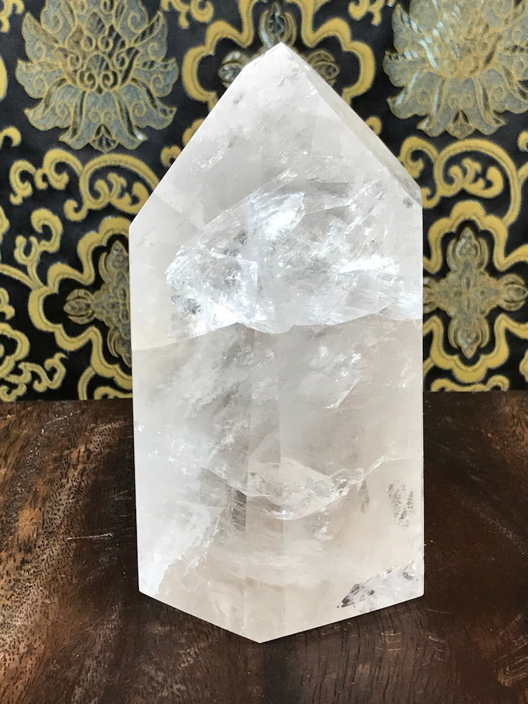 Crystal Quartz Obelisk Tower Point 3.95 lbs - Routes Gallery