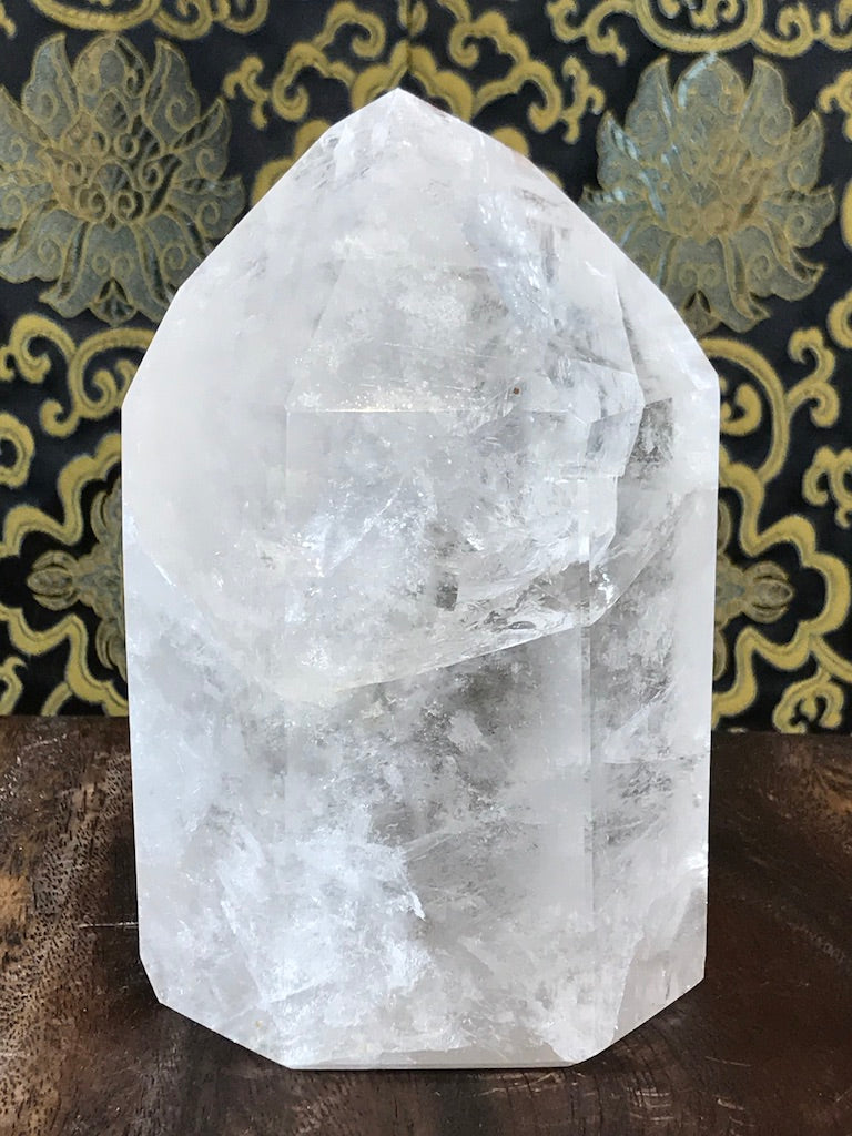 Crystal Quartz Obelisk Tower Point 3.95 lbs - Routes Gallery