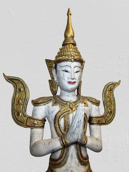 Wood Standing Teppanom Angel 77"